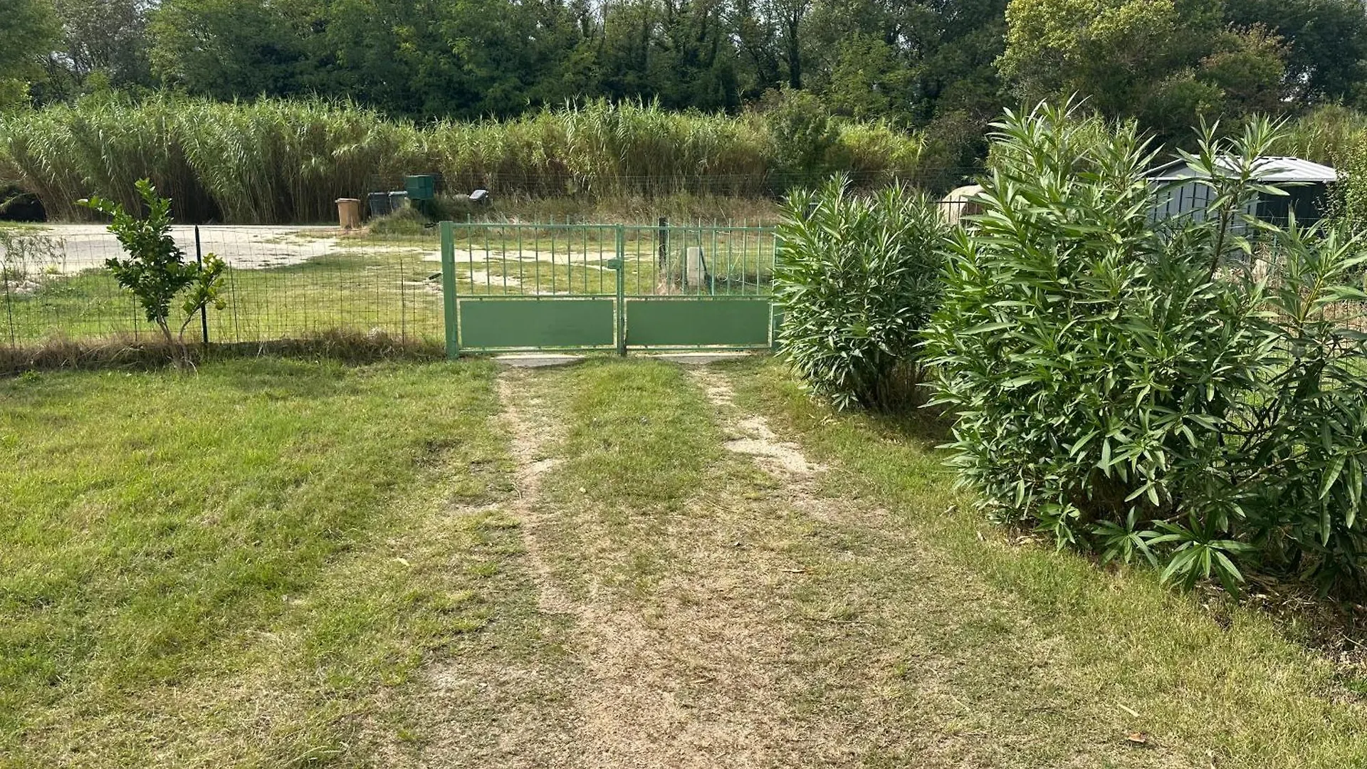 Holiday home Ohana Lodge Pierrelatte France